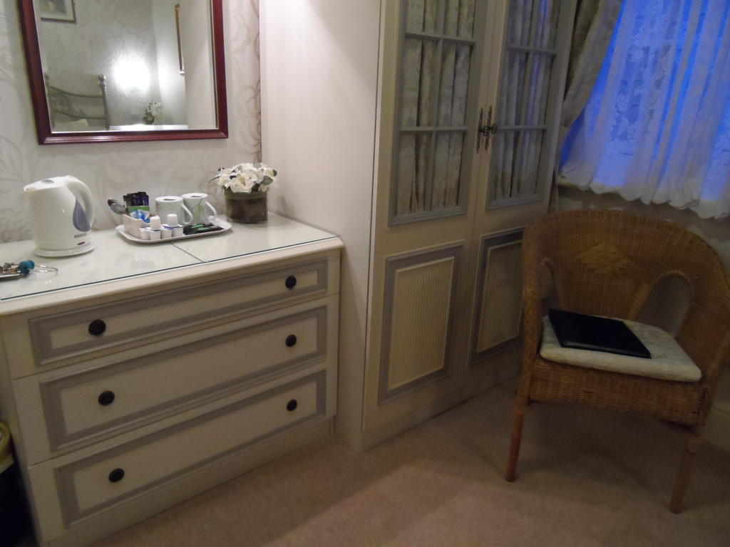 Fairhaven Hotel - 46 Palatine Road Blackpool Quarto foto